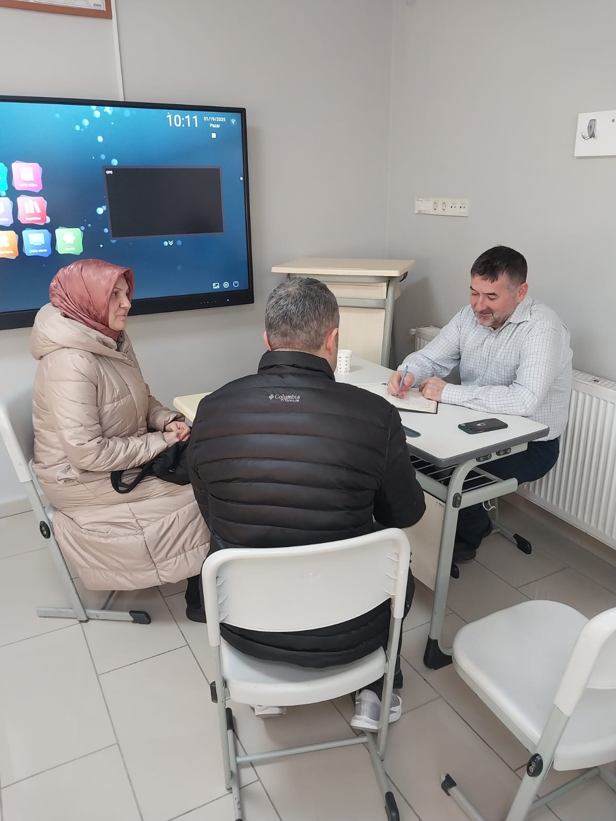 VELİ TOPLANTIMIZ YOĞUN KATILIMLA GERÇEKLEŞTİ.